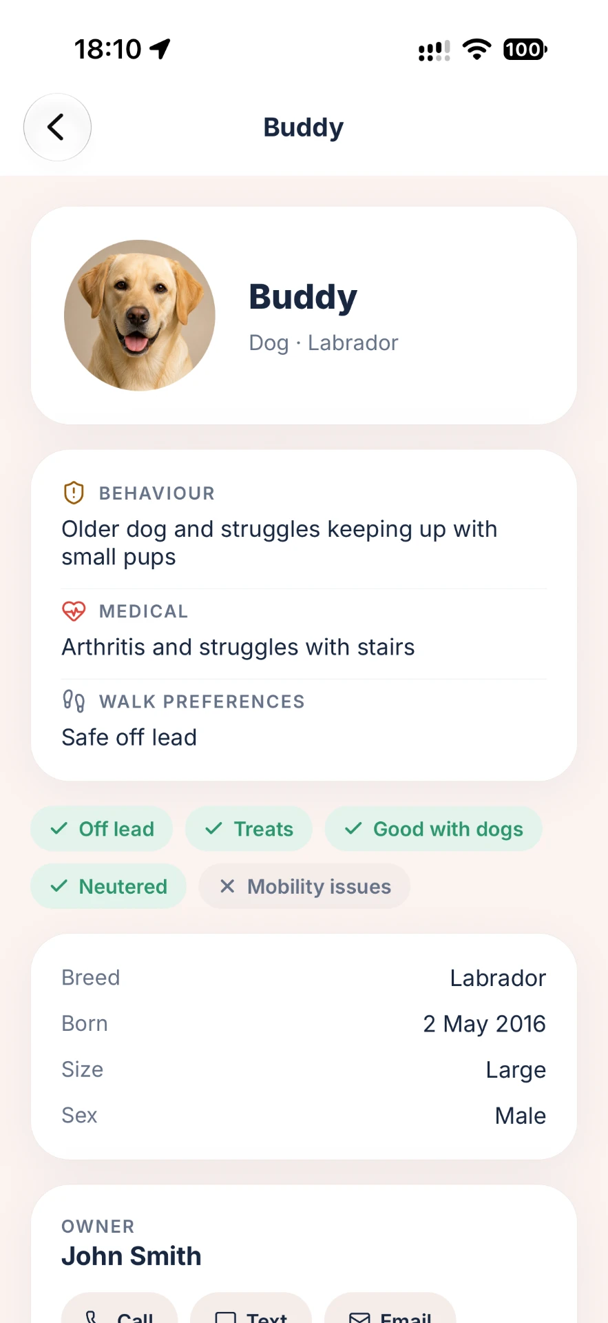 PawLoop Walkers pet profile showing behaviour, medical notes, walk preferences and pet details.